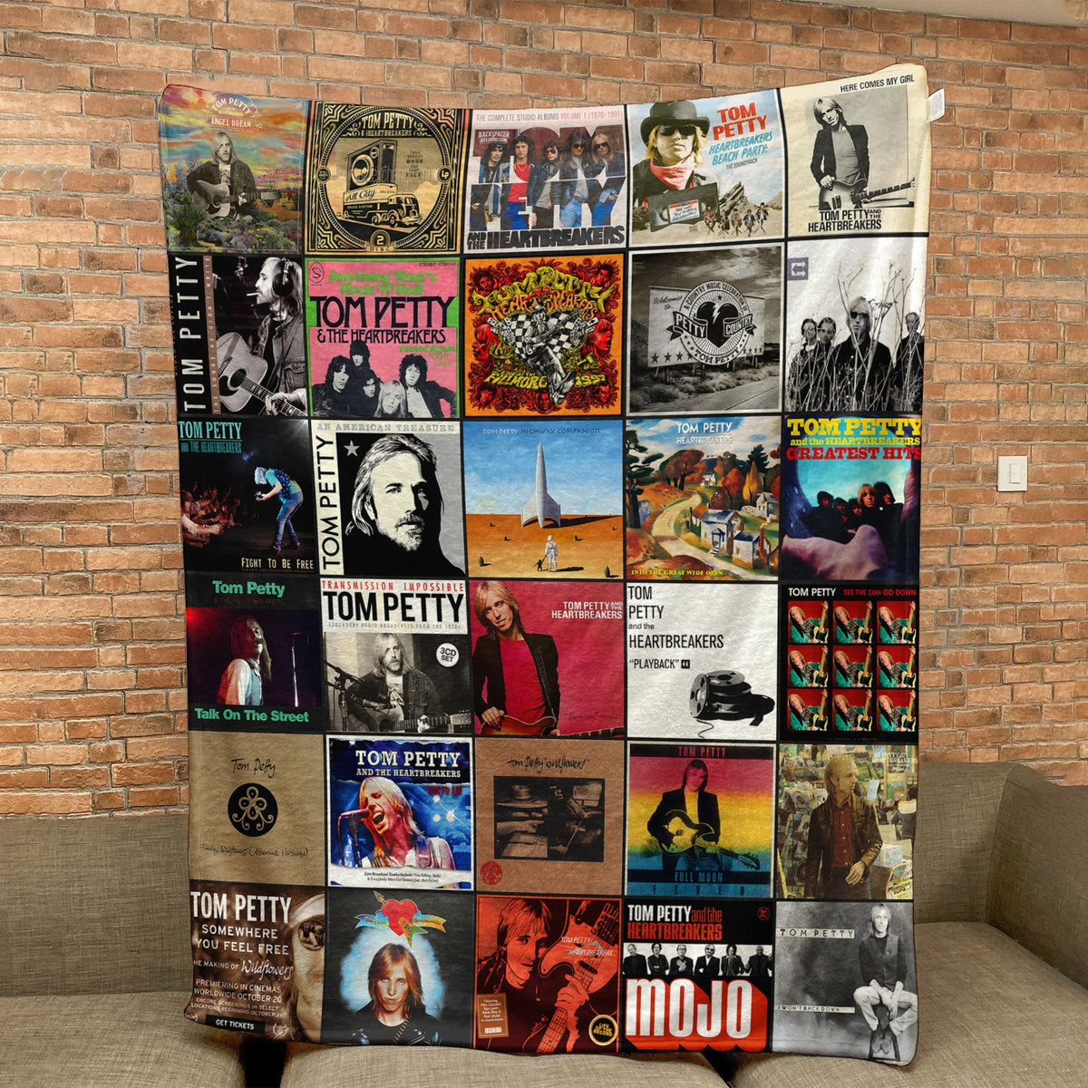 Tom Petty Album Collage Sherpa Blanket – A Tribute to Heartland Rock Legends for Music Fan